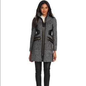 Via Spiga Tweed Coat. Size 4. Excellent condition.